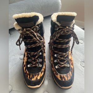 Veronica Beard black suede and leopard print size 6. Barely worn.